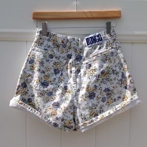 Vintage 90's BONGO Hi Rise Floral Jean Shorts 25